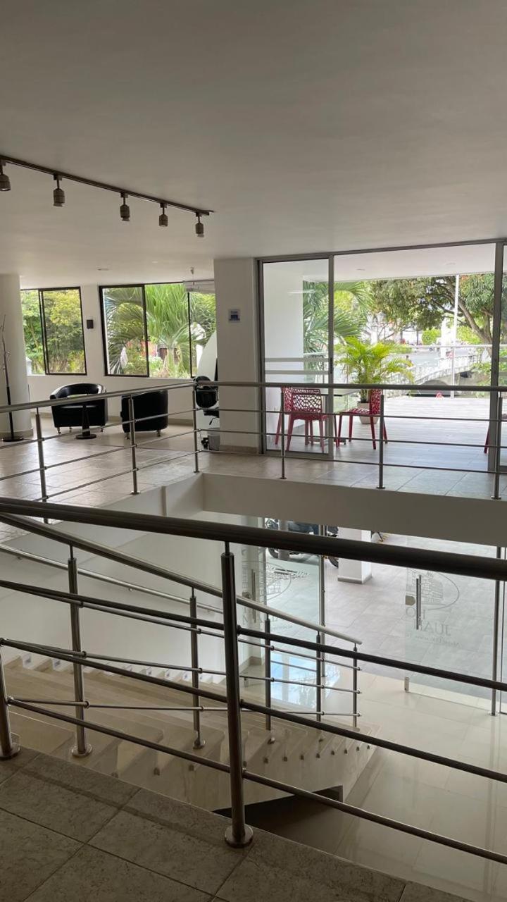 Hotel Juan Maria Tulua Ngoại thất bức ảnh